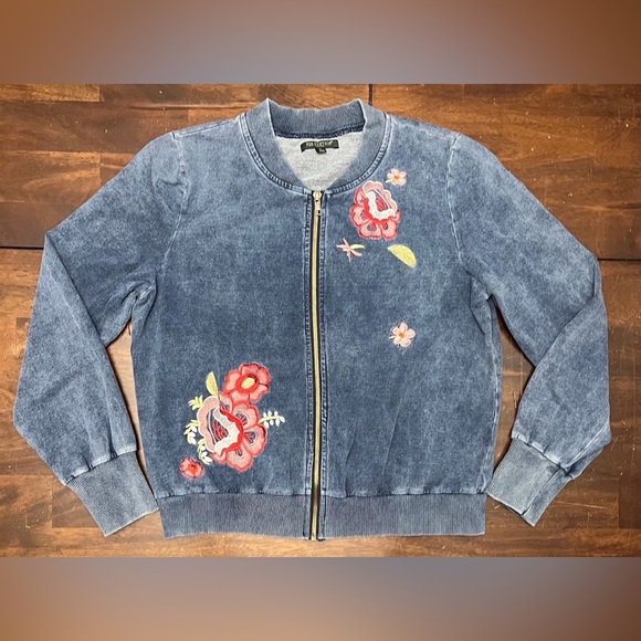 For Cynthia Jackets & Blazers - For Cynthia Petite Floral Embroidered Full Zip Jacket Women’s size PL